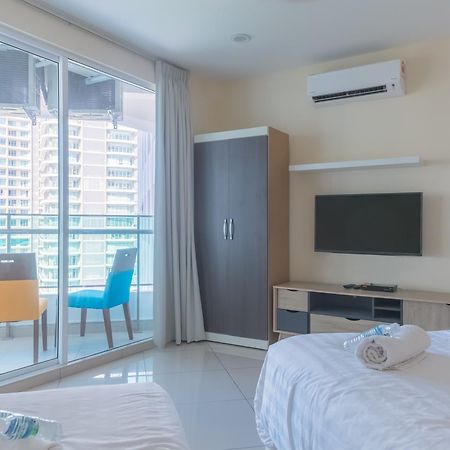 Mansion One Service Apartment George Town Exteriör bild