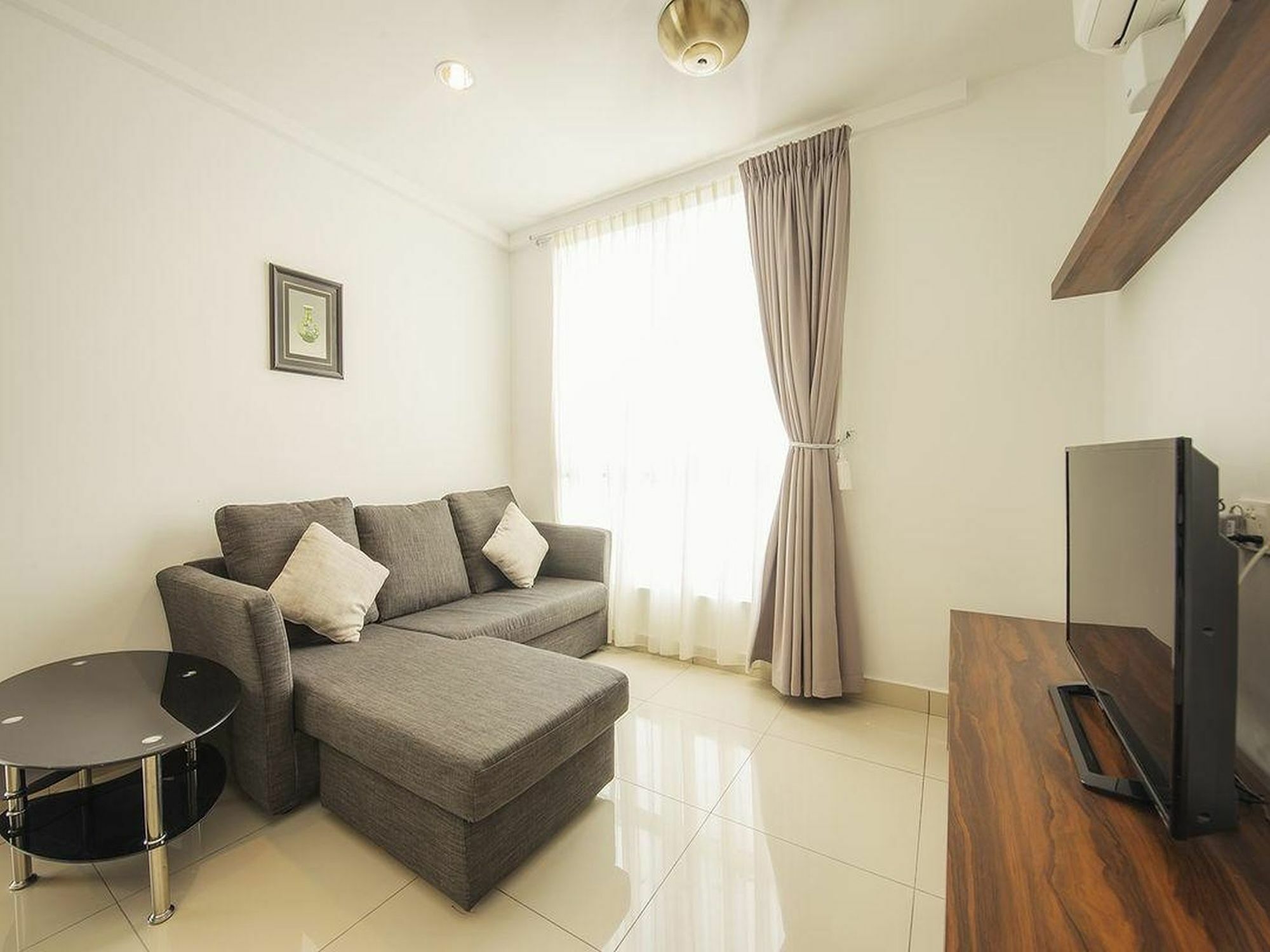 Mansion One Service Apartment George Town Exteriör bild